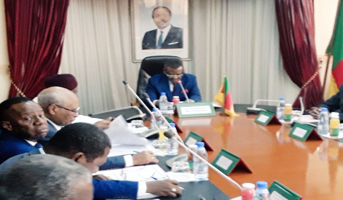 Conseil de Cabinet du mois d'avril présidé par le premier Ministre Joseph Dion Nguté