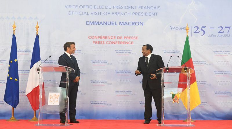 Paul Biya et Emmanuel Macron Théorie de la Soustraction