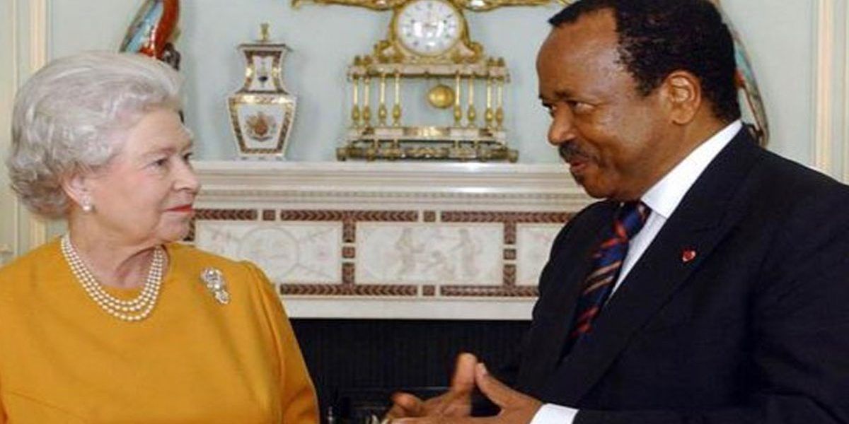 Président Paul Biya et Elizabeth II reine d'Angleterre