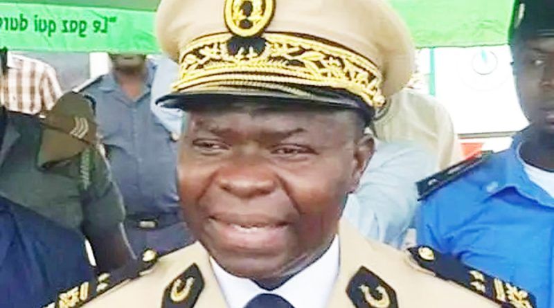 Le préfet Benjamin Mboutou du Wouri